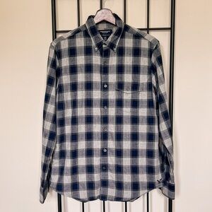 American Eagle Plaid Flannel Button Down Slim Fit Shirt Sz M